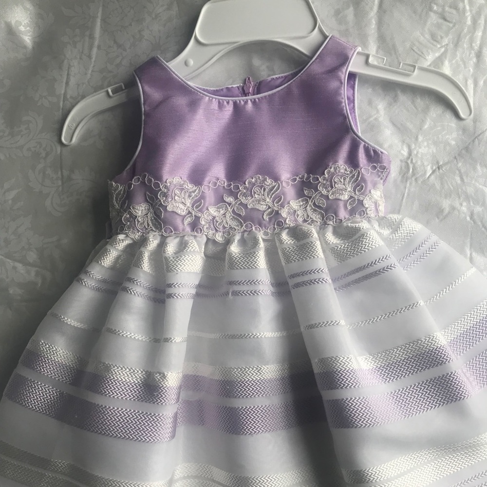 A beautiful purple and white dress